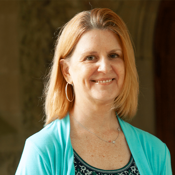 Mary Feldman Headshot