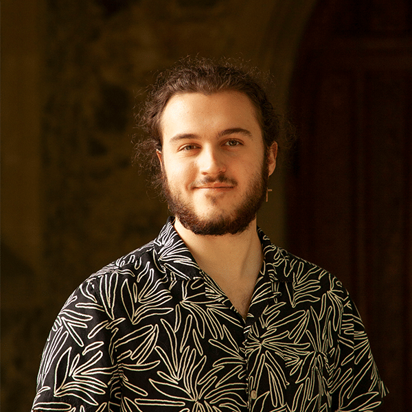 Rudolf Thatch Headshot